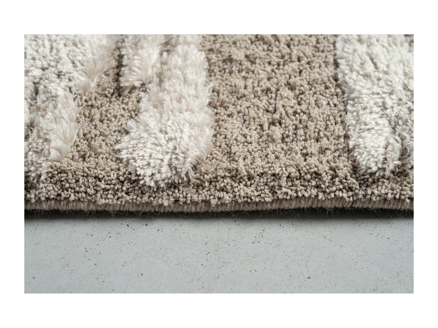 שטיח דגם סאן 06