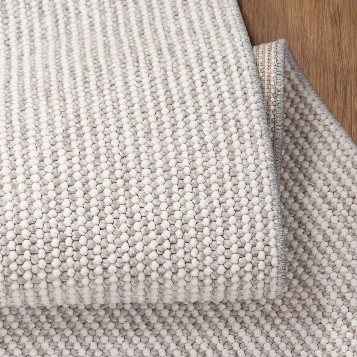 קליפור קרם / אפור