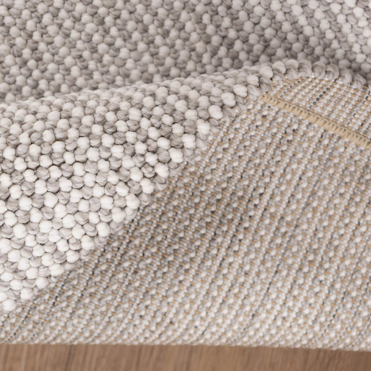 קליפור קרם / אפור