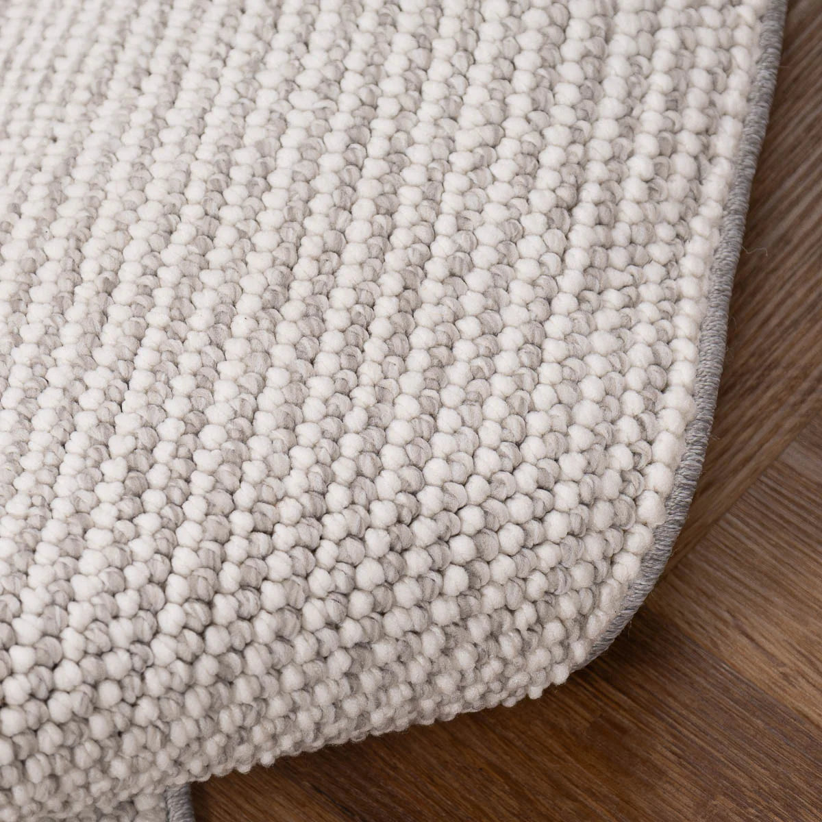 קליפור קרם / אפור